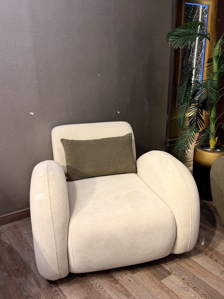 GALLERY_003.jpg
