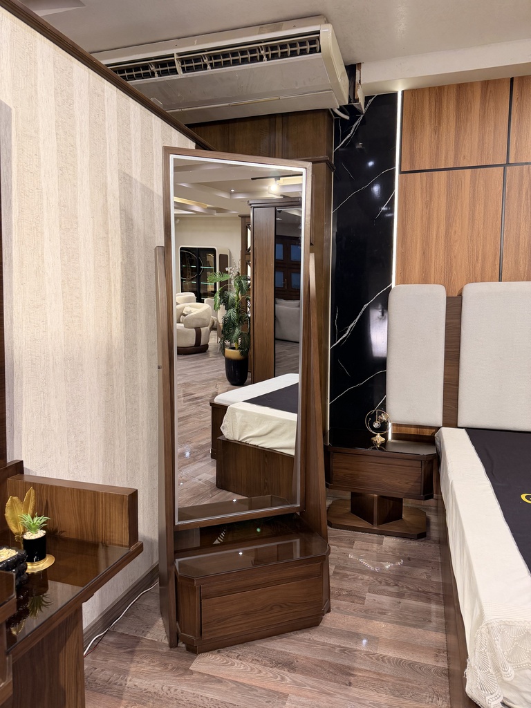 GALLERY_004.jpg