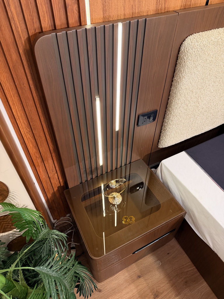GALLERY_003.jpg