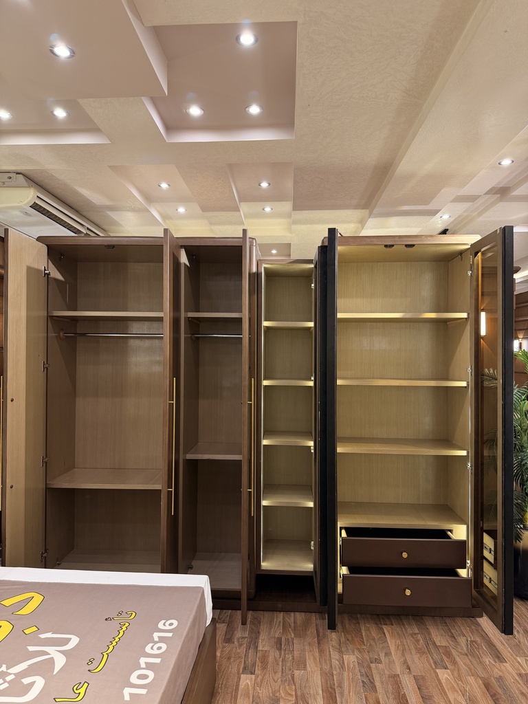 GALLERY_005.jpg
