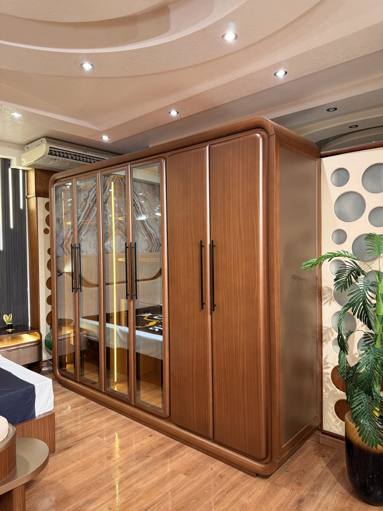 GALLERY_002.jpg