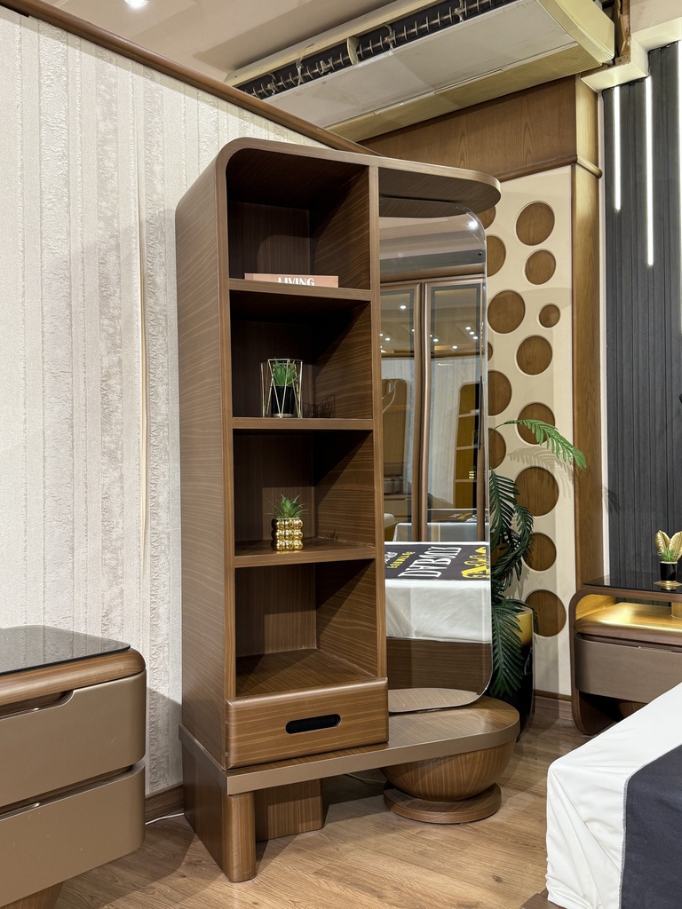 GALLERY_004.jpg