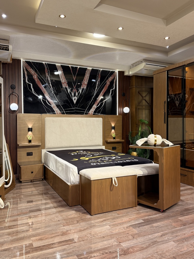 GALLERY_002.jpg