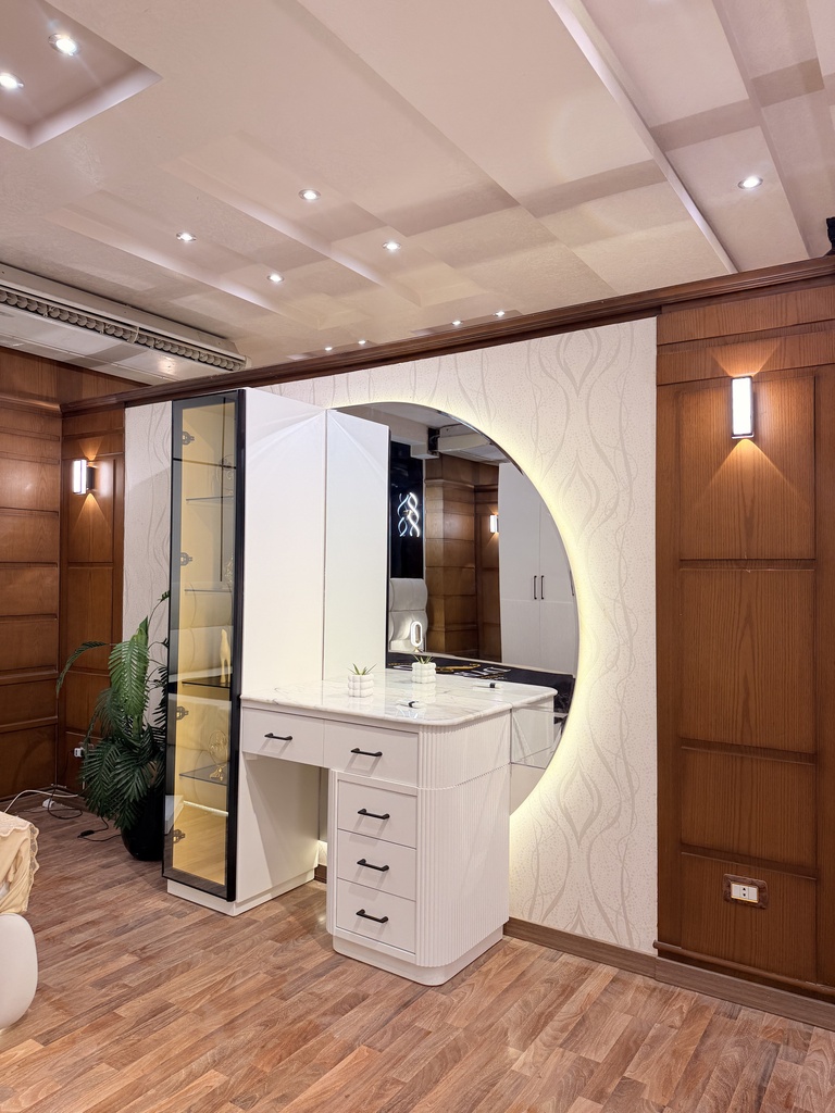 GALLERY_007.jpg