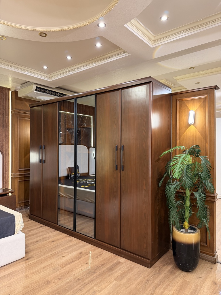 GALLERY_005.jpg
