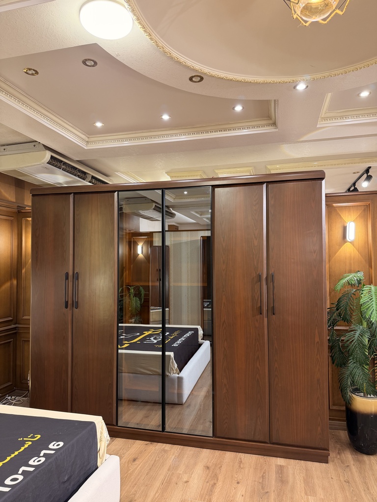 GALLERY_006.jpg