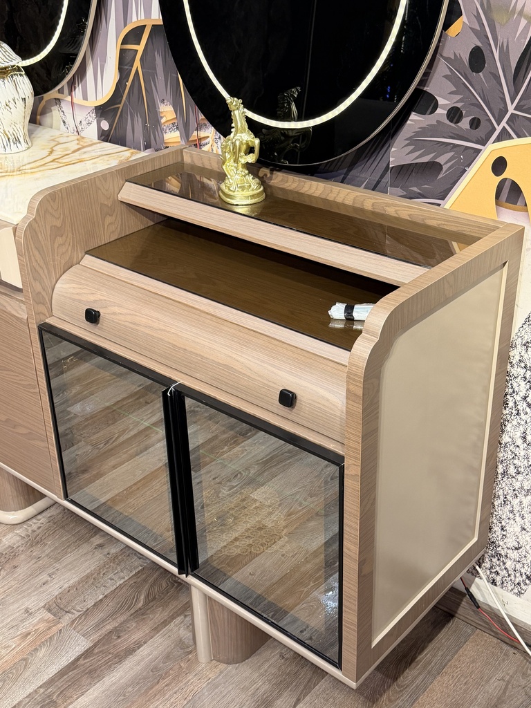 GALLERY_003.jpg
