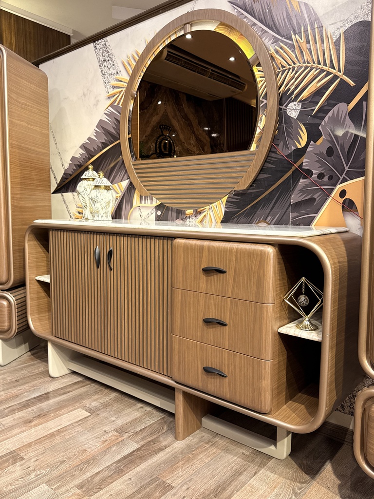 GALLERY_006.jpg