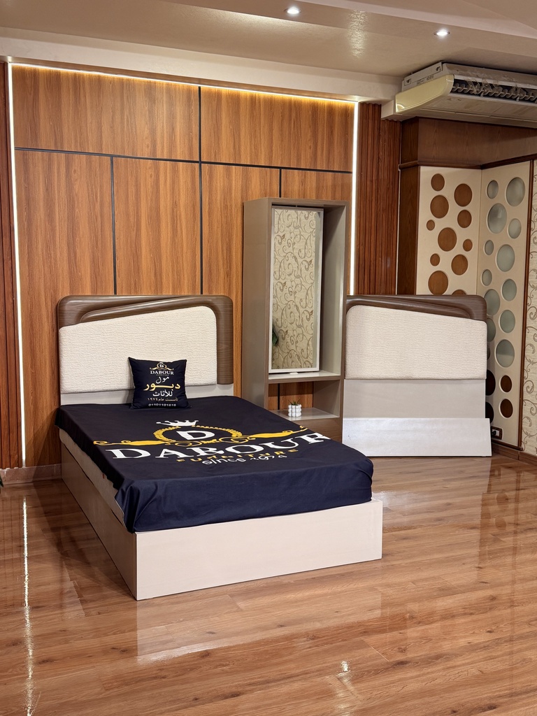 GALLERY_001.jpg