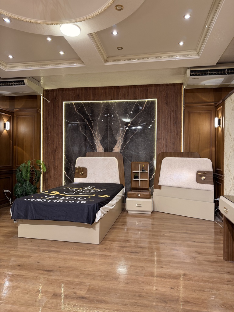 GALLERY_001.jpg