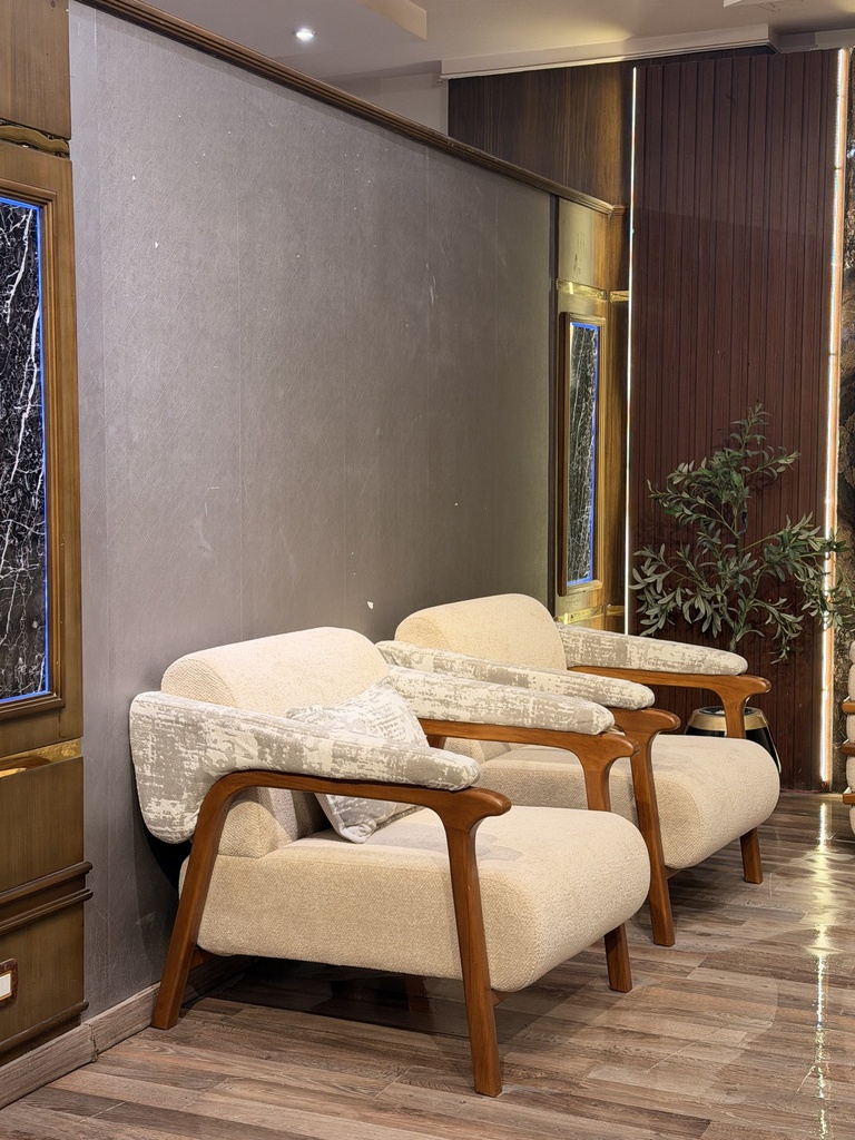 GALLERY_003.jpg