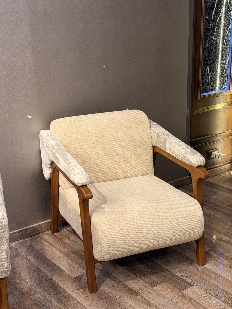 GALLERY_005.jpg