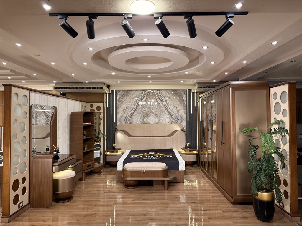 [1Ah5Gs8Kg-WnQt8ynZnO2J7T7QlEesjXf] Jewel Bedroom