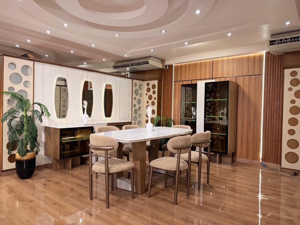 [10LRTXrmewrIPi-_WcsyM7ksjyAEXUFXo] Oreo Dining Set